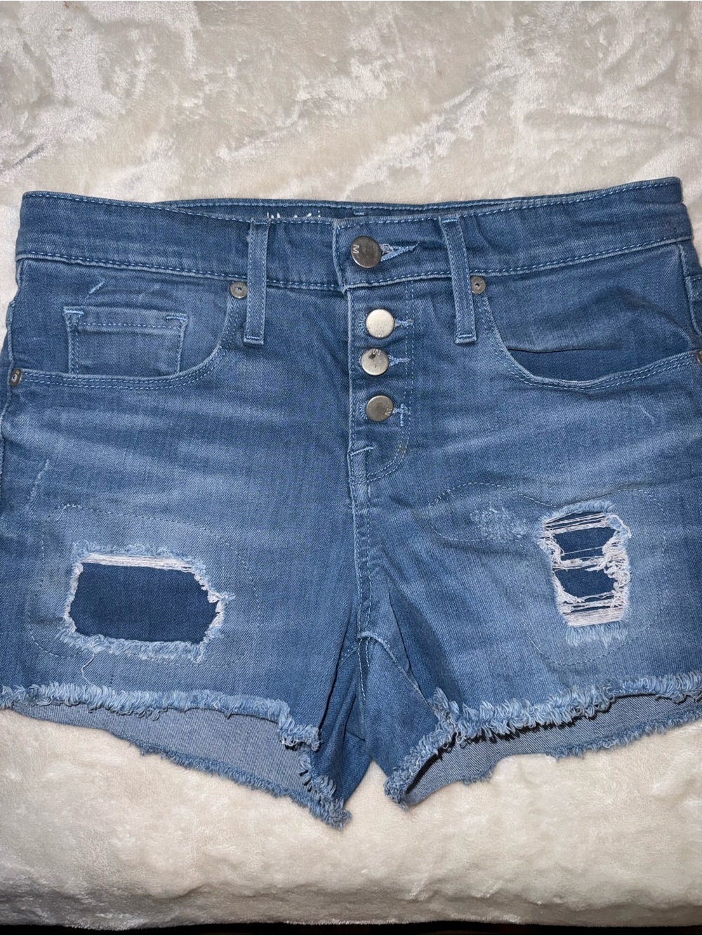 💙Mossimo~Distressed Jean Shorts!